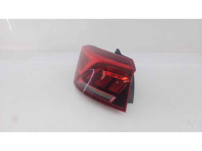 Recambio de piloto trasero izquierdo para volkswagen t-roc (a11, d11) 2.0 tdi scr referencia OEM IAM   