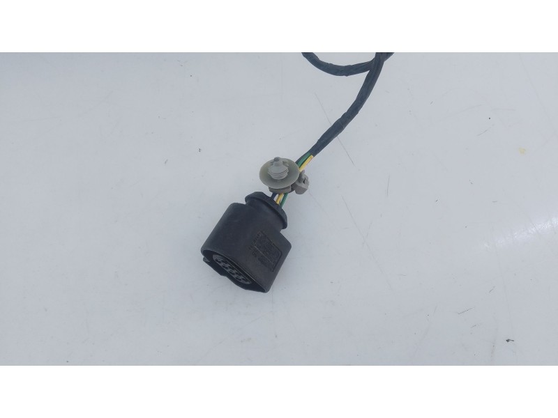 Recambio de retrovisor izquierdo electrico para seat ibiza v (kj1, kjg) 1.0 mpi referencia OEM IAM   