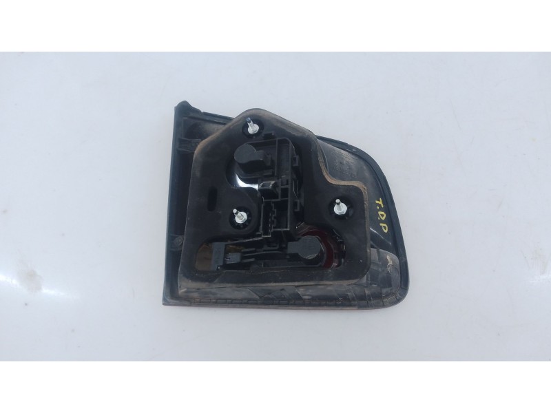 Recambio de piloto trasero derecho porton para volkswagen touareg (7l6) tdi r5 referencia OEM IAM   