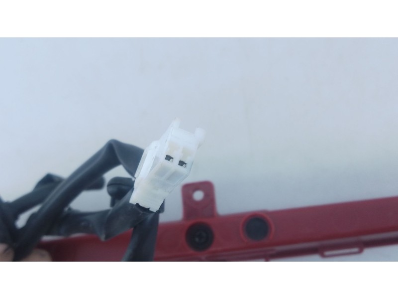 Recambio de luz central de freno para kia sportage iv (ql, qle) 1.6 crdi referencia OEM IAM   