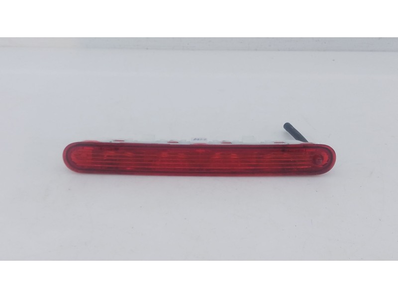 Recambio de luz central de freno para citroën c3 iii (sx) 1.5 bluehdi 100 (sxyhyp, sxyhtu) referencia OEM IAM   