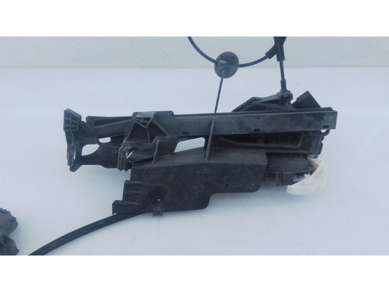 Recambio de cerradura puerta delantera derecha para ford transit courier b460 furgoneta/monovolumen 1.5 tdci referencia OEM IAM 