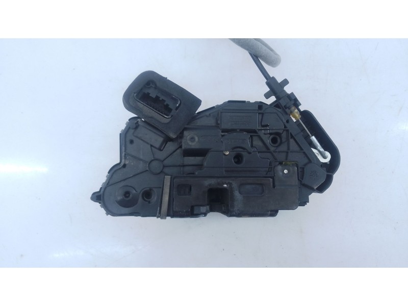 Recambio de cerradura puerta delantera izquierda para seat ibiza v (kj1, kjg) 1.0 mpi referencia OEM IAM   