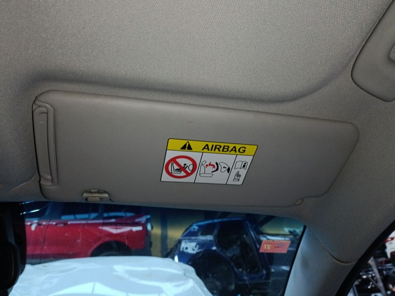 Recambio de parasol derecho para hyundai tucson (tl, tle) 1.7 crdi referencia OEM IAM   