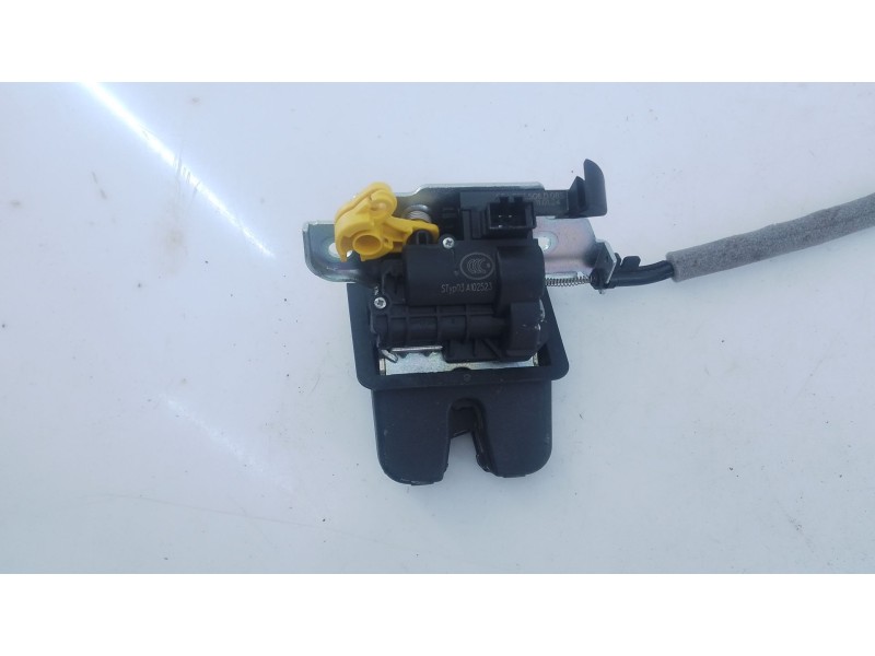 Recambio de cerradura maletero / porton para volkswagen tiguan (ad1, ax1) 2.0 tdi referencia OEM IAM 5TA827506D 3G0827887C 