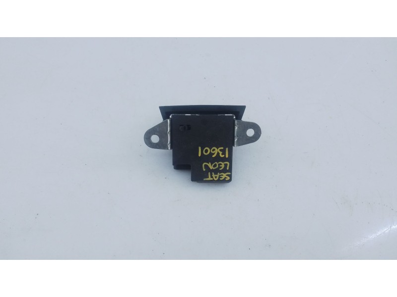 Recambio de cerradura maletero / porton para seat leon (kl1, klg) 2.0 tdi referencia OEM IAM   
