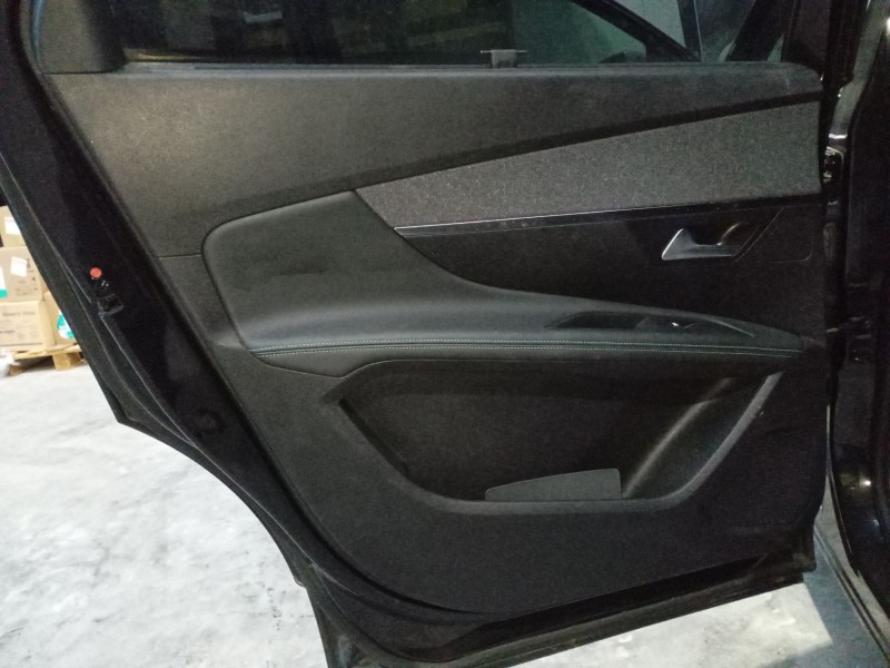 Recambio de guarnecido puerta trasera izquierda para peugeot 5008 ii (mc_, mj_, mr_, m4_) 1.5 bluehdi 130 (mcyhzj, mcyhzr, mcyhz