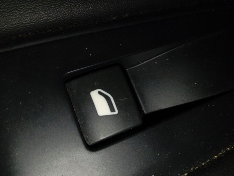 Recambio de mando elevalunas trasero izquierdo para peugeot 5008 ii (mc_, mj_, mr_, m4_) 1.5 bluehdi 130 (mcyhzj, mcyhzr, mcyhzx