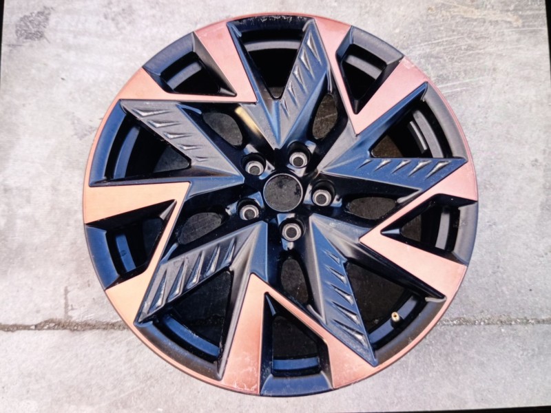 Recambio de juego llantas para cupra formentor (kmp) 2.0 tdi referencia OEM IAM 245/40/19  