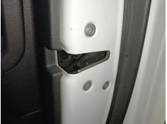 CERRADURA PUERTA DELANTERA DERECHA 