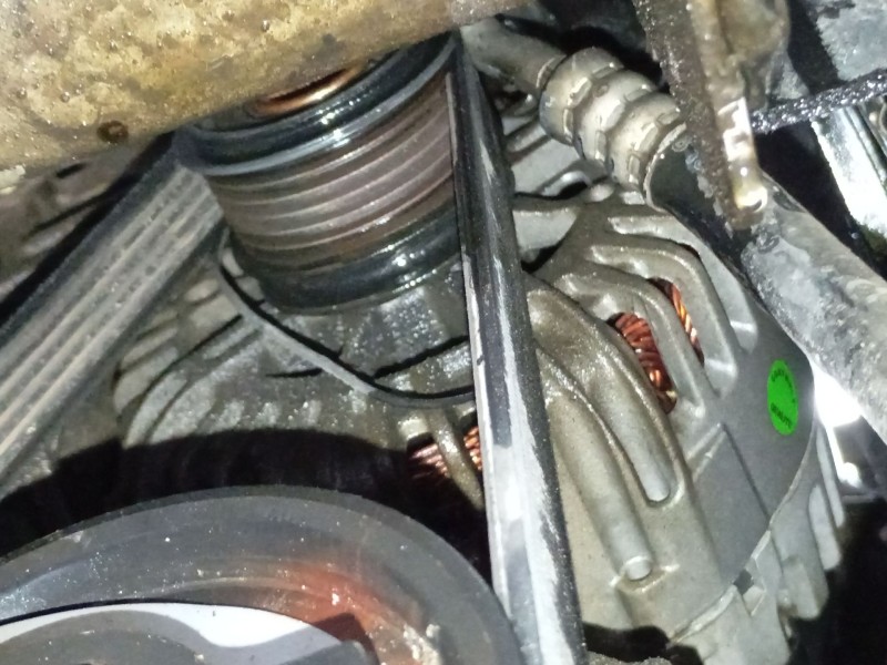 Recambio de alternador para seat ibiza iv (6j5, 6p1) 1.6 tdi referencia OEM IAM   