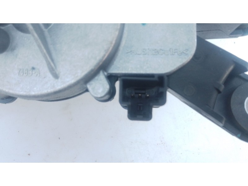 Recambio de motor limpia trasero para lynk & co 01 phev referencia OEM IAM 0390205042 30220225 