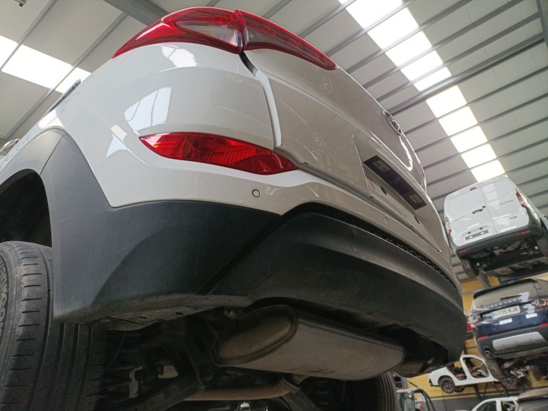 Recambio de paragolpes trasero para hyundai tucson (tl, tle) 1.7 crdi referencia OEM IAM   