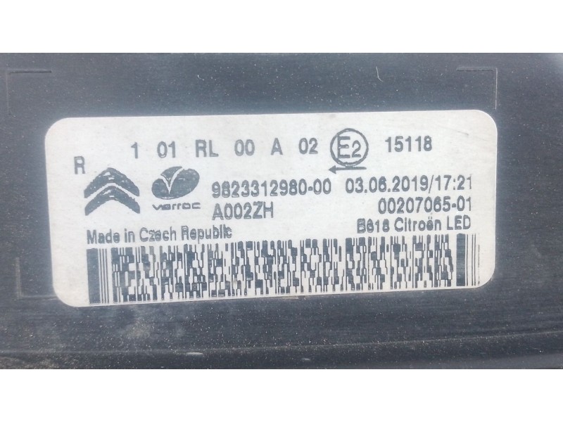 Recambio de piloto delantero derecho para citroën c3 iii (sx) 1.2 puretech 82 referencia OEM IAM   