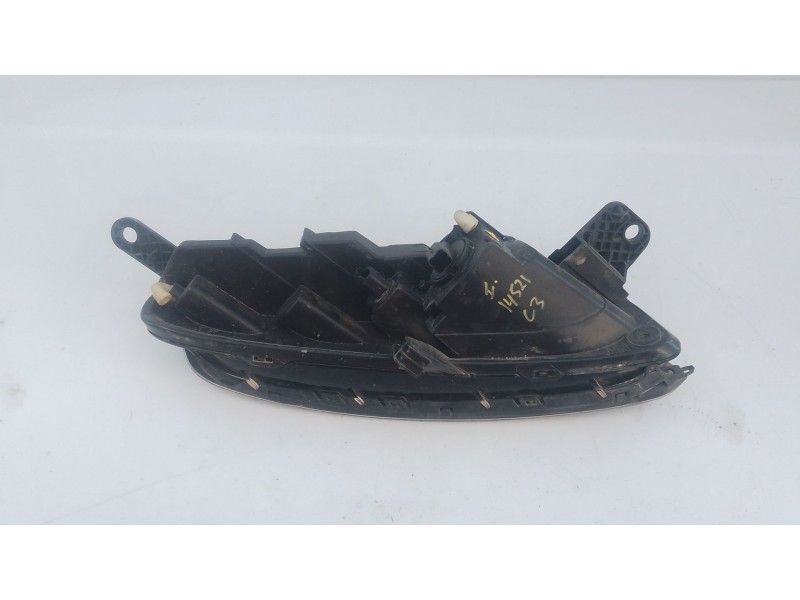 Recambio de piloto delantero izquierdo para citroën c3 iii (sx) 1.2 puretech 82 referencia OEM IAM   