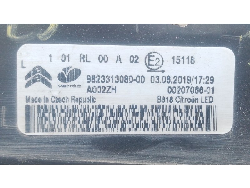 Recambio de piloto delantero izquierdo para citroën c3 iii (sx) 1.2 puretech 82 referencia OEM IAM   