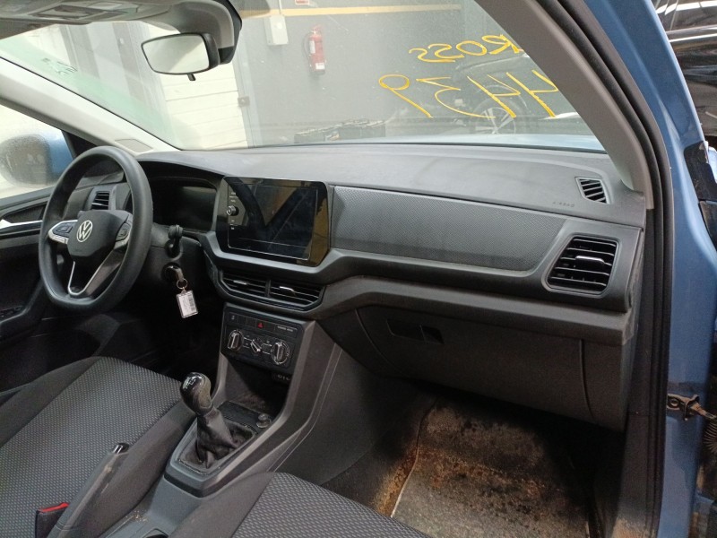 volkswagen t-cross (c11, d31) del año 2024