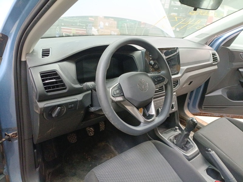 volkswagen t-cross (c11, d31) del año 2024