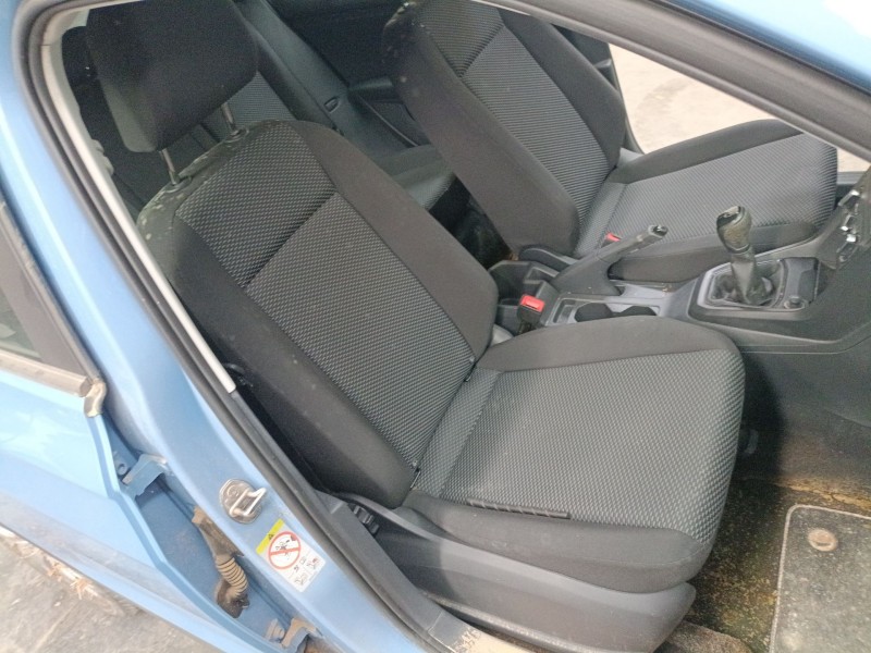 volkswagen t-cross (c11, d31) del año 2024