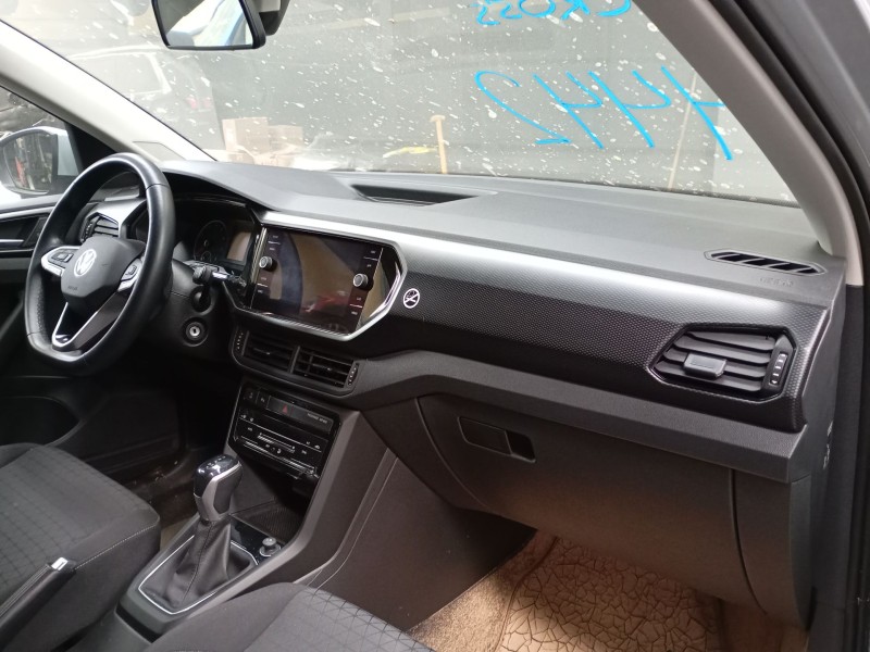 volkswagen t-cross (c11, d31) del año 2022