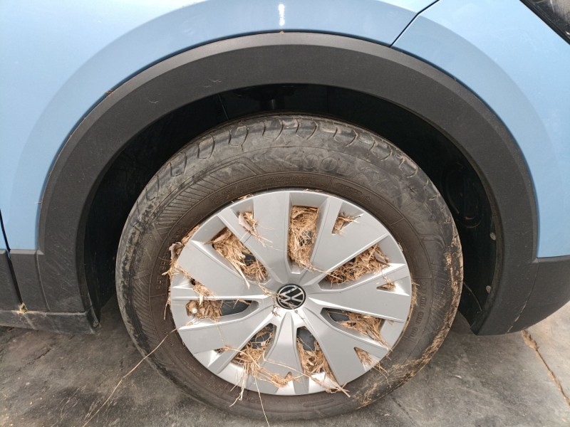 Recambio de aletin delantero derecho para volkswagen t-cross (c11, d31) 1.0 tsi referencia OEM IAM   