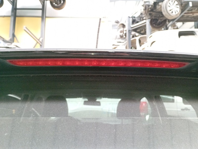 Recambio de luz central de freno para volkswagen t-cross (c11, d31) 1.0 tsi referencia OEM IAM   