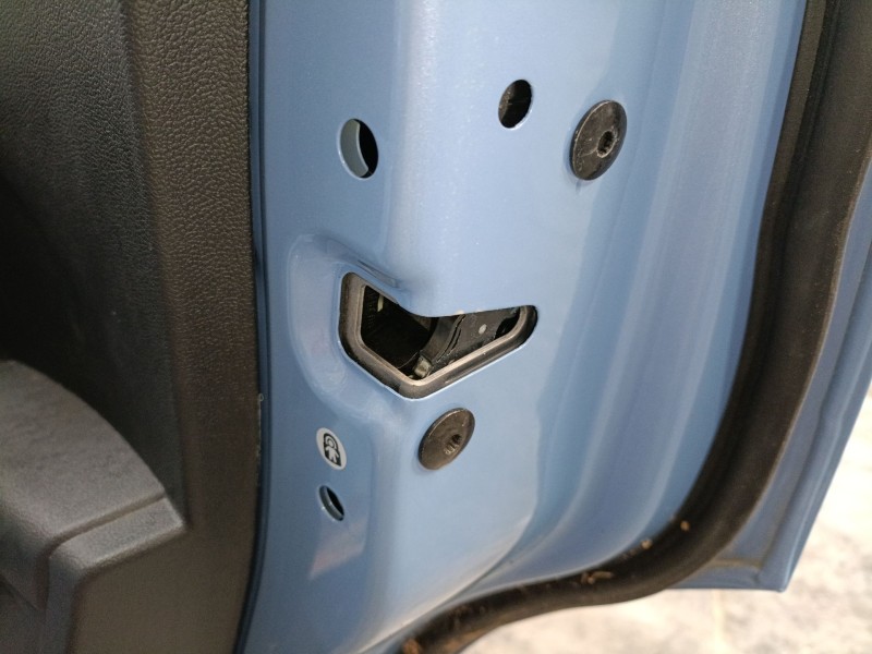 Recambio de cerradura puerta trasera derecha para volkswagen t-cross (c11, d31) 1.0 tsi referencia OEM IAM   