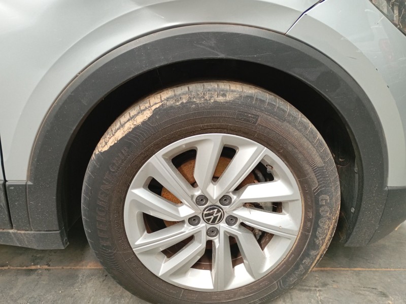 Recambio de aletin delantero derecho para volkswagen t-cross (c11, d31) 1.0 tsi referencia OEM IAM   