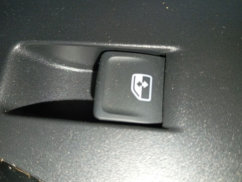 Recambio de mando elevalunas trasero derecho para volkswagen t-cross (c11, d31) 1.0 tsi referencia OEM IAM   