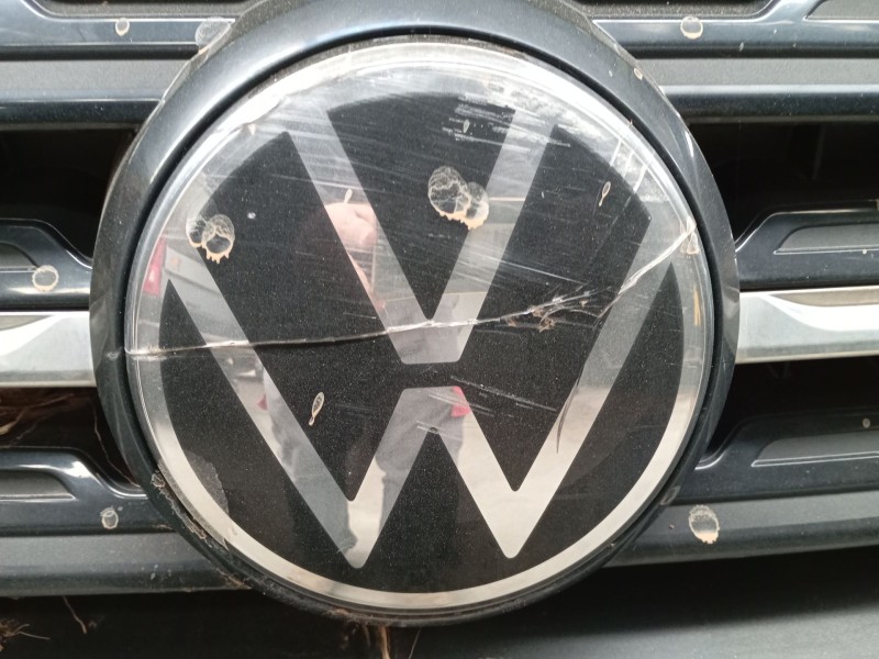 Recambio de rejilla delantera para volkswagen t-cross (c11, d31) 1.0 tsi referencia OEM IAM   