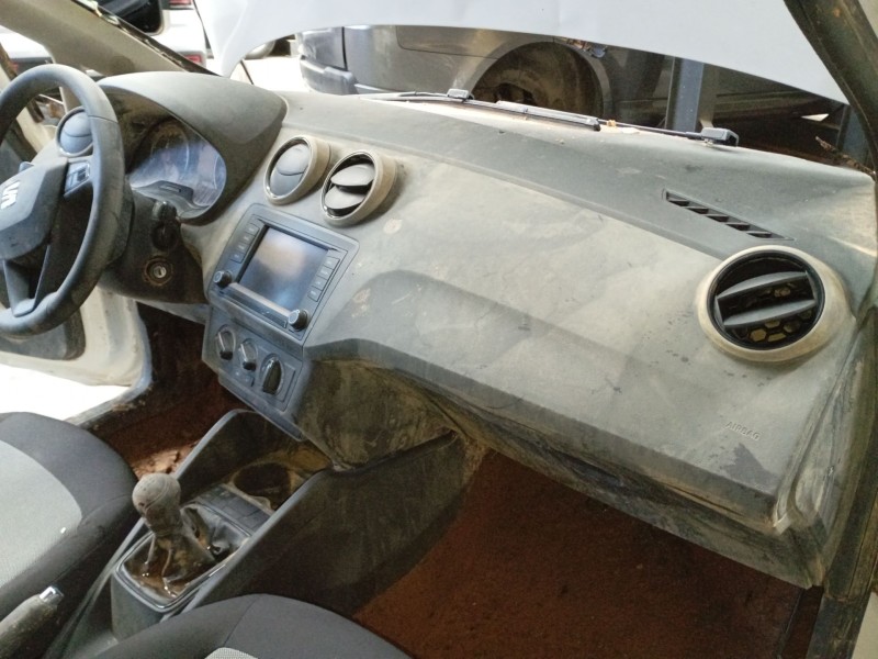 Recambio de salpicadero para seat ibiza iv (6j5, 6p1) 1.0 referencia OEM IAM   