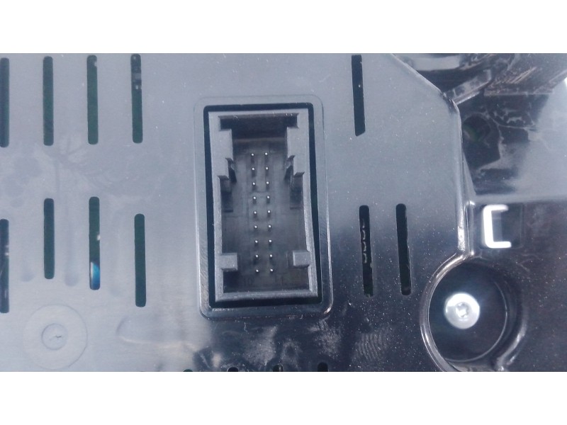 Recambio de cuadro instrumentos para volkswagen t-cross (c11, d31) 1.0 tsi referencia OEM IAM 2GP920310D  