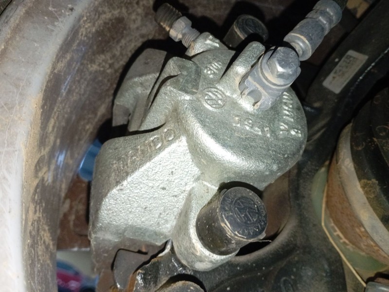 Recambio de pinza freno delantera derecha para volkswagen t-cross (c11, d31) 1.0 tsi referencia OEM IAM   