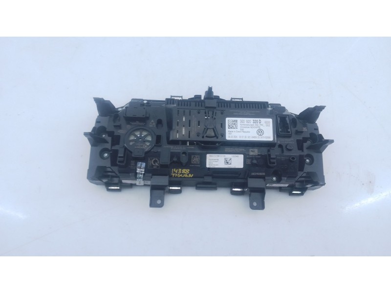 Recambio de cuadro instrumentos para volkswagen tiguan (ad1, ax1) 1.5 tsi referencia OEM IAM 3G0920320D  