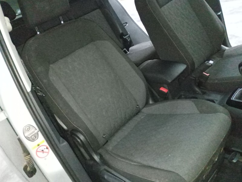 volkswagen t-cross (c11, d31) del año 2024