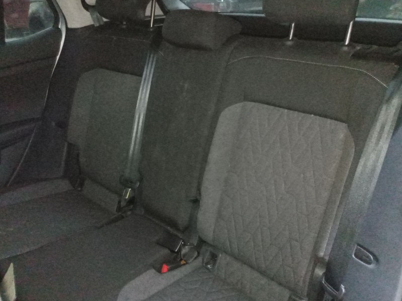 volkswagen t-cross (c11, d31) del año 2024