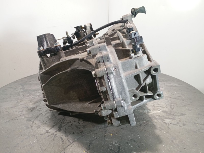 Recambio de caja cambios para hyundai ix35 1.7 crdi cat referencia OEM IAM WBJ6K  