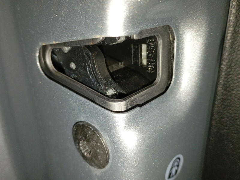 Recambio de cerradura puerta trasera izquierda para volkswagen t-cross (c11, d31) 1.0 tsi referencia OEM IAM   