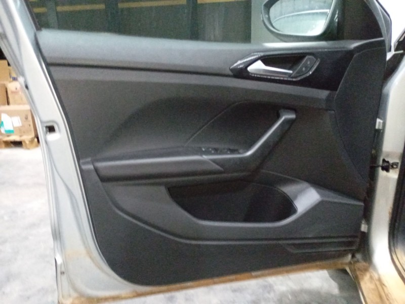 Recambio de guarnecido puerta delantera izquierda para volkswagen t-cross (c11, d31) 1.0 tsi referencia OEM IAM   