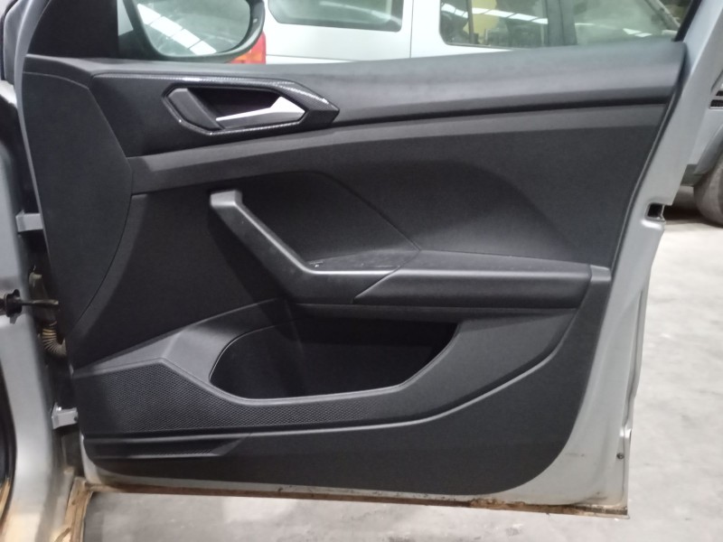 Recambio de guarnecido puerta delantera derecha para volkswagen t-cross (c11, d31) 1.0 tsi referencia OEM IAM   
