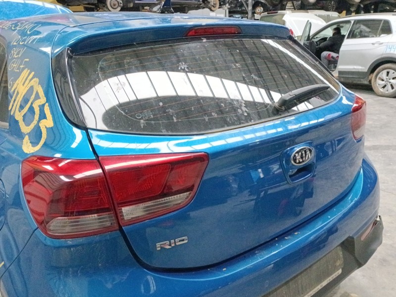 Recambio de porton trasero para kia rio iv (yb, sc, fb) 1.2 cvvt referencia OEM IAM   