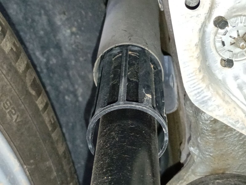 Recambio de amortiguador trasero izquierdo para volkswagen t-cross (c11, d31) 1.0 tsi referencia OEM IAM   