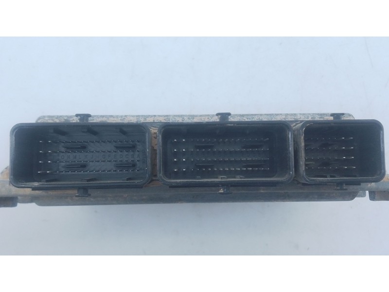 Recambio de centralita motor uce para mercedes-benz clase a (w176) a 180 cdi / d (176.012) referencia OEM IAM A6079001800 S18017