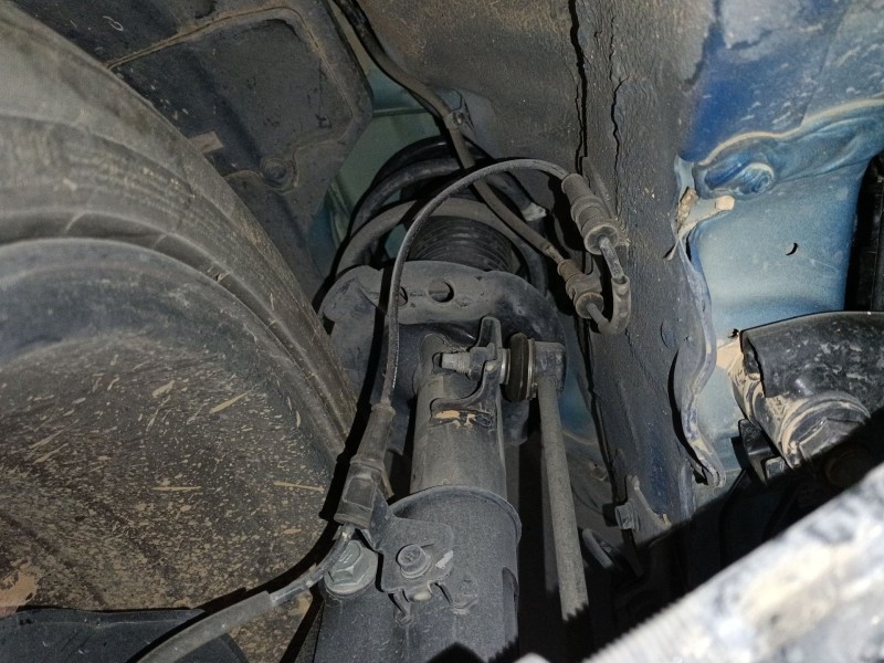 Recambio de amortiguador delantero izquierdo para kia rio iv (yb, sc, fb) 1.2 cvvt referencia OEM IAM   