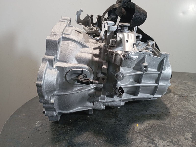 Recambio de caja cambios para hyundai tucson (tl, tle) 1.7 crdi referencia OEM IAM WFJ6E  