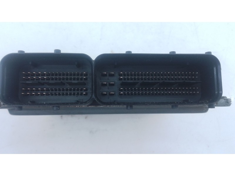 Recambio de centralita motor uce para volkswagen golf vi (5k1) 1.6 tdi referencia OEM IAM   