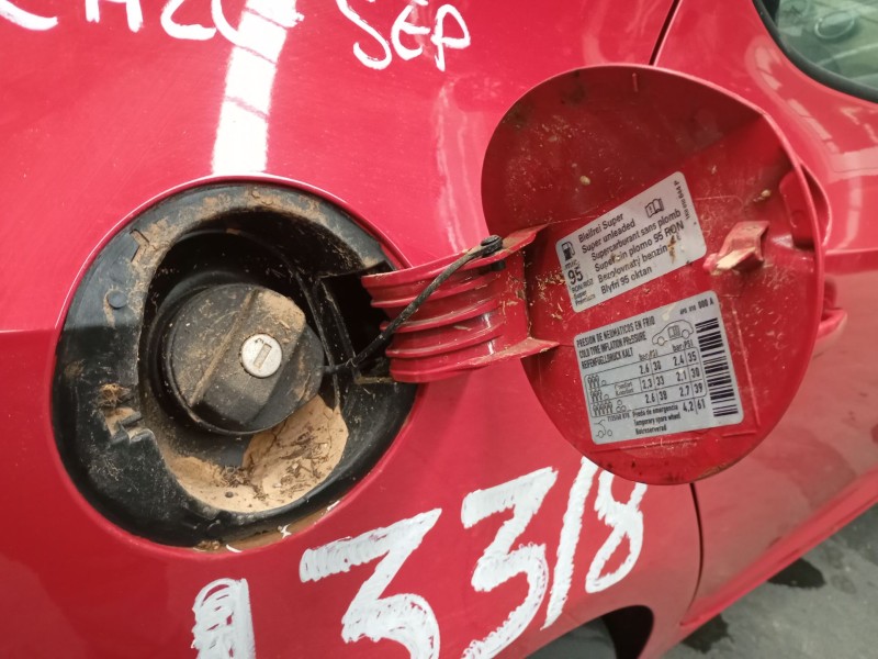 Recambio de tapa exterior combustible para seat ibiza iv (6j5, 6p1) 1.0 tsi referencia OEM IAM   