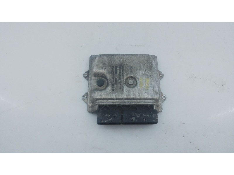 Recambio de centralita motor uce para opel combo furgoneta/monovolumen (x12) 1.3 cdti (b05) referencia OEM IAM 55266281 C6JSR5V7