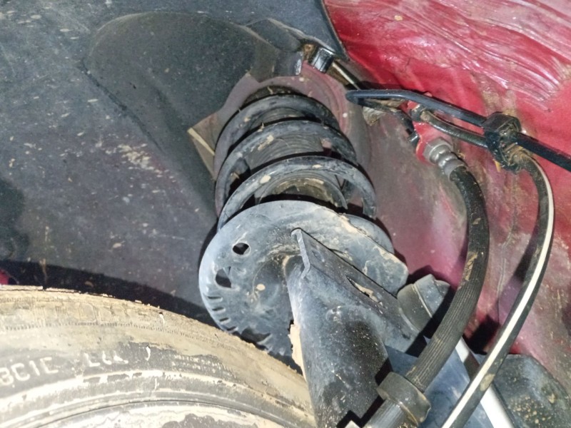 Recambio de amortiguador delantero izquierdo para seat ibiza iv (6j5, 6p1) 1.0 tsi referencia OEM IAM   