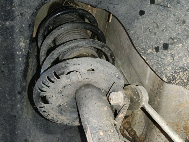 Recambio de amortiguador delantero derecho para seat ibiza iv (6j5, 6p1) 1.6 tdi referencia OEM IAM   